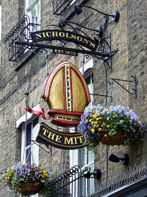 The Mitre sign, Cambridge